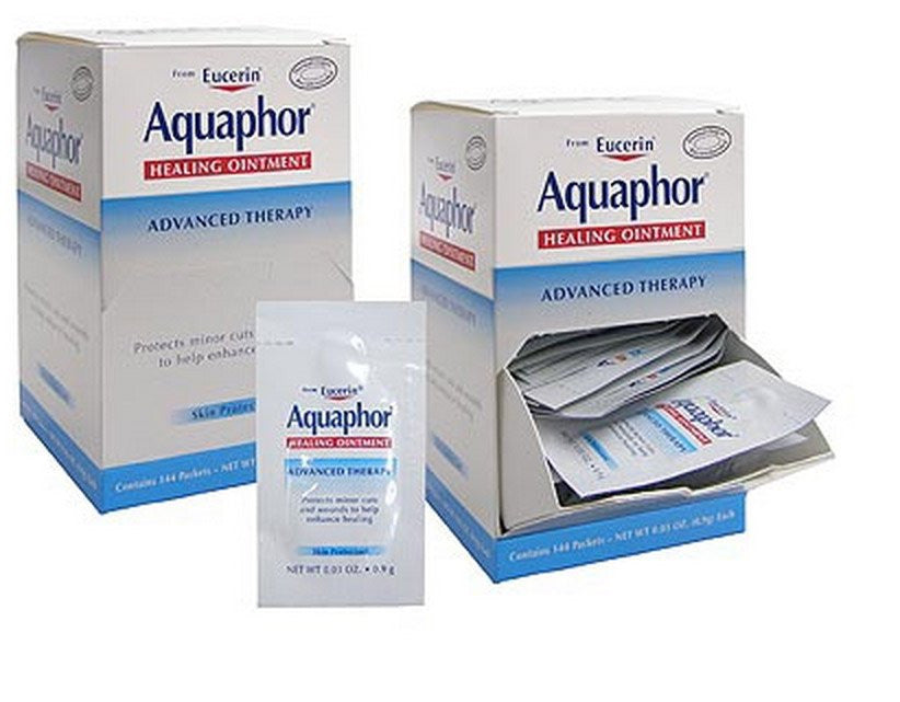 724984 - Aquaphor - Aquaphor Advanced Therapy 0.9 Gram Individual Packet Unscented Ointment Pack of 144, (PK)
