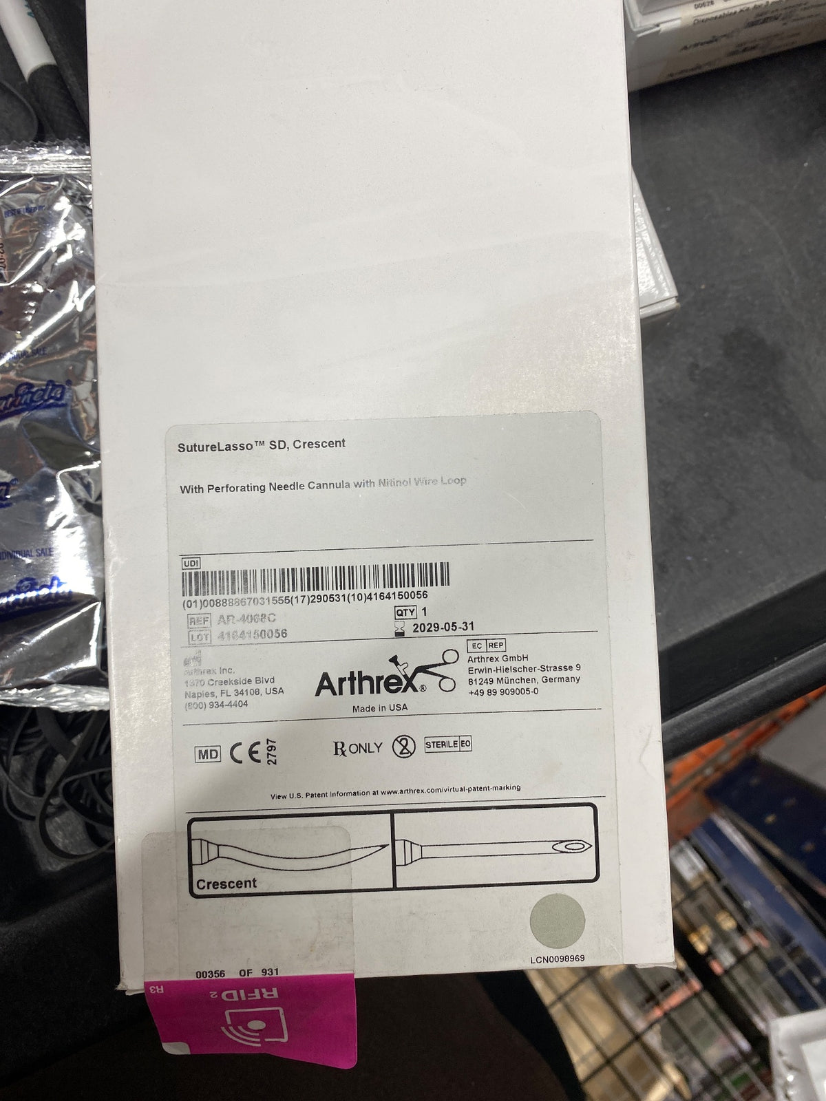 AR-4068C - ARTHREX - SutureLasso SD, Crescent, 1.8 mm Tip OD, (BX/1)