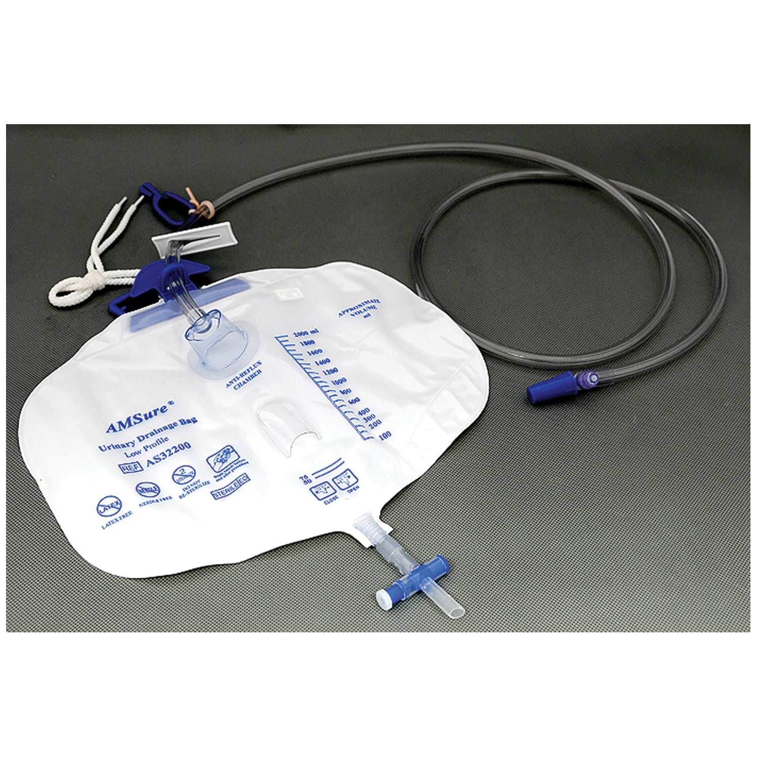 AS32600 - Amsino International, Inc. - Drainage Bag, 2000mL, Low Profile, Anti-Reflux Chamber, Pre-Pierced Needle-Free Sampling Port (Luer Slip or Blunt Cannula Compatible), Single Hook & Rope Hanger, T-Tap Drain Port, Sterile Fluid Pathway, 20/cs    , c