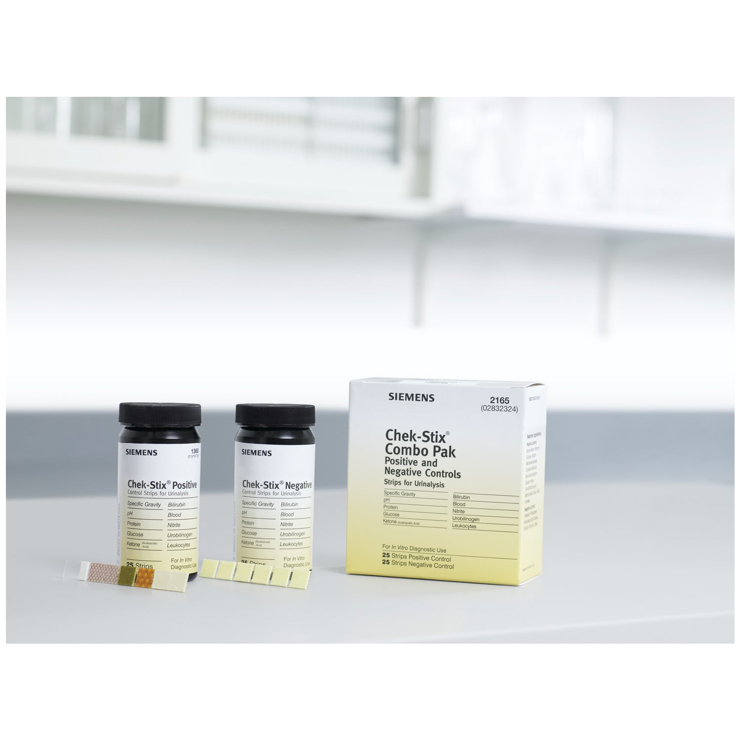 1364 - Siemens Diagnostics - Chek-Stix® Combo Pak, Positive & Negative, 25/btl, 2 btl/pk (10310483) (Item is Short-Dated; Non-Returnable) (US Only)    , pk