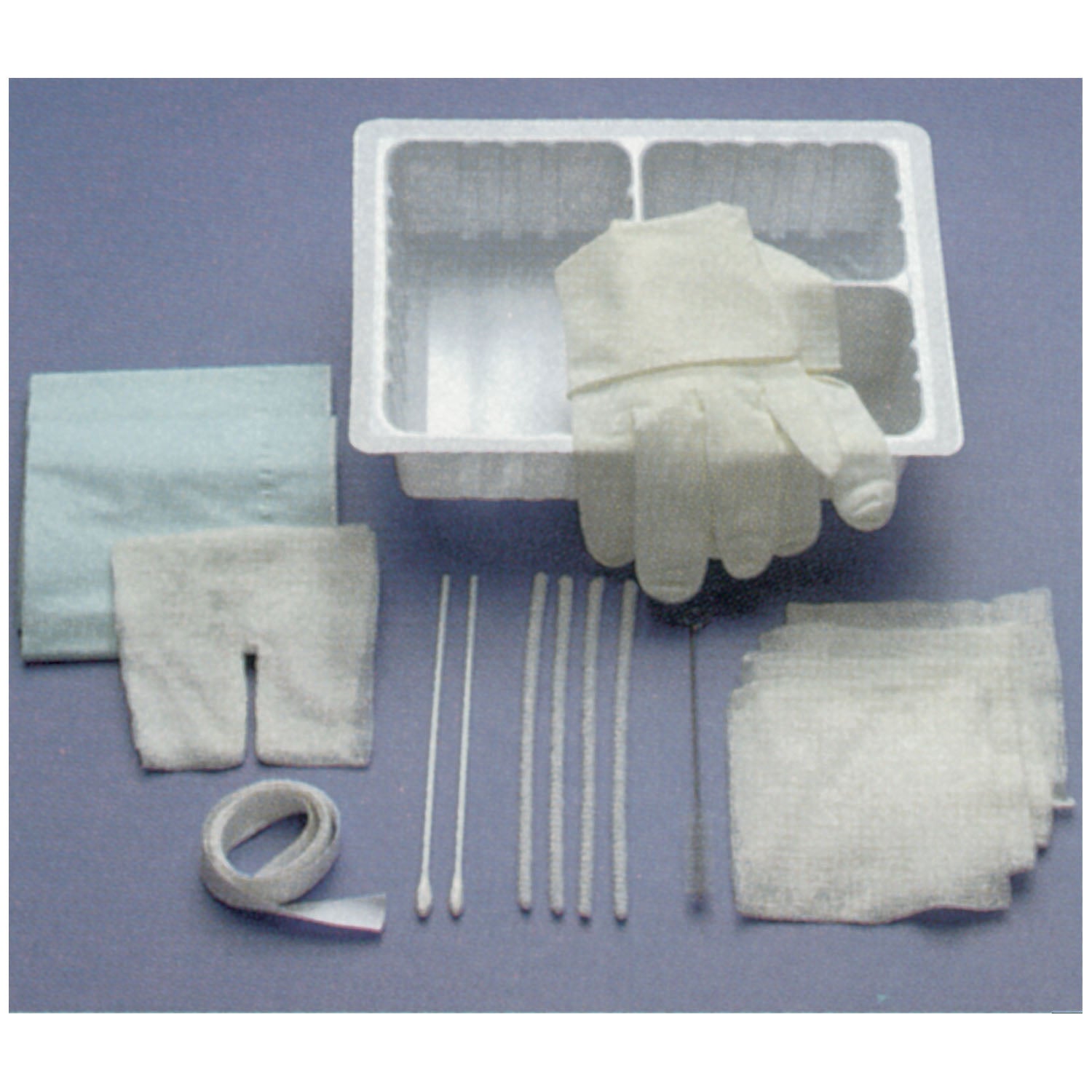 715 - Busse Hospital Disposables, Inc. - 氣管切開術套裝，20 件/箱，箱裝