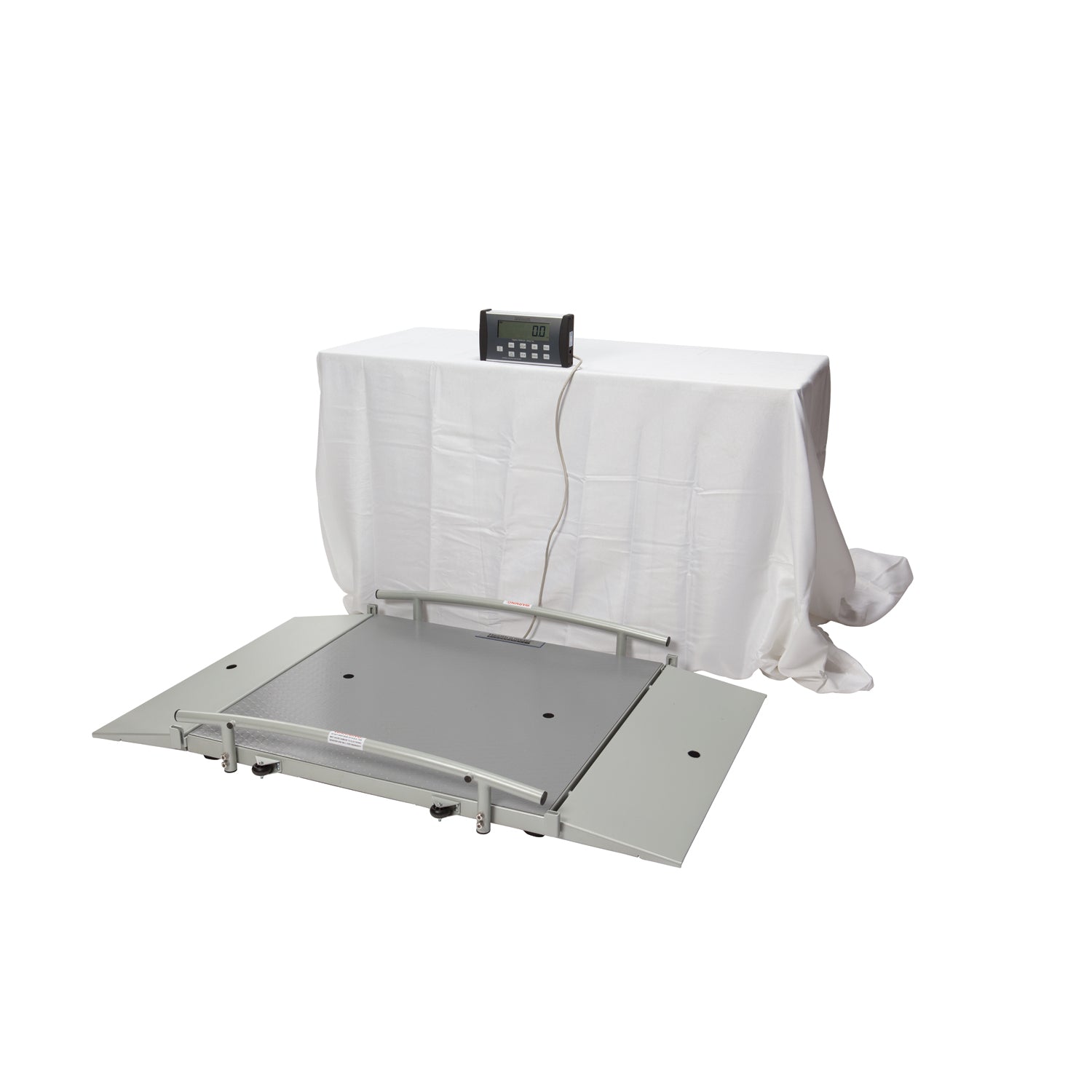 2700KL - Pelstar LLC/Health o meter Professional Scales - Digital Wheelchair Dual Ramp Scale, X-Large Platform, Capacity: 1000 lb/454 kg, Platform Dimension: 43"W x 42"D x 2½"H , Ramp Size: 12¾"W x 42"D, EMR Connectivity Via USB, (2) Wheels, 120V Adapter
