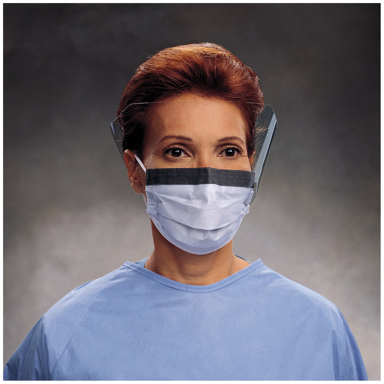 54311 - O&M Halyard - Isolation Gown, Blue, X-Large, 100/cs (US Only)    , cs