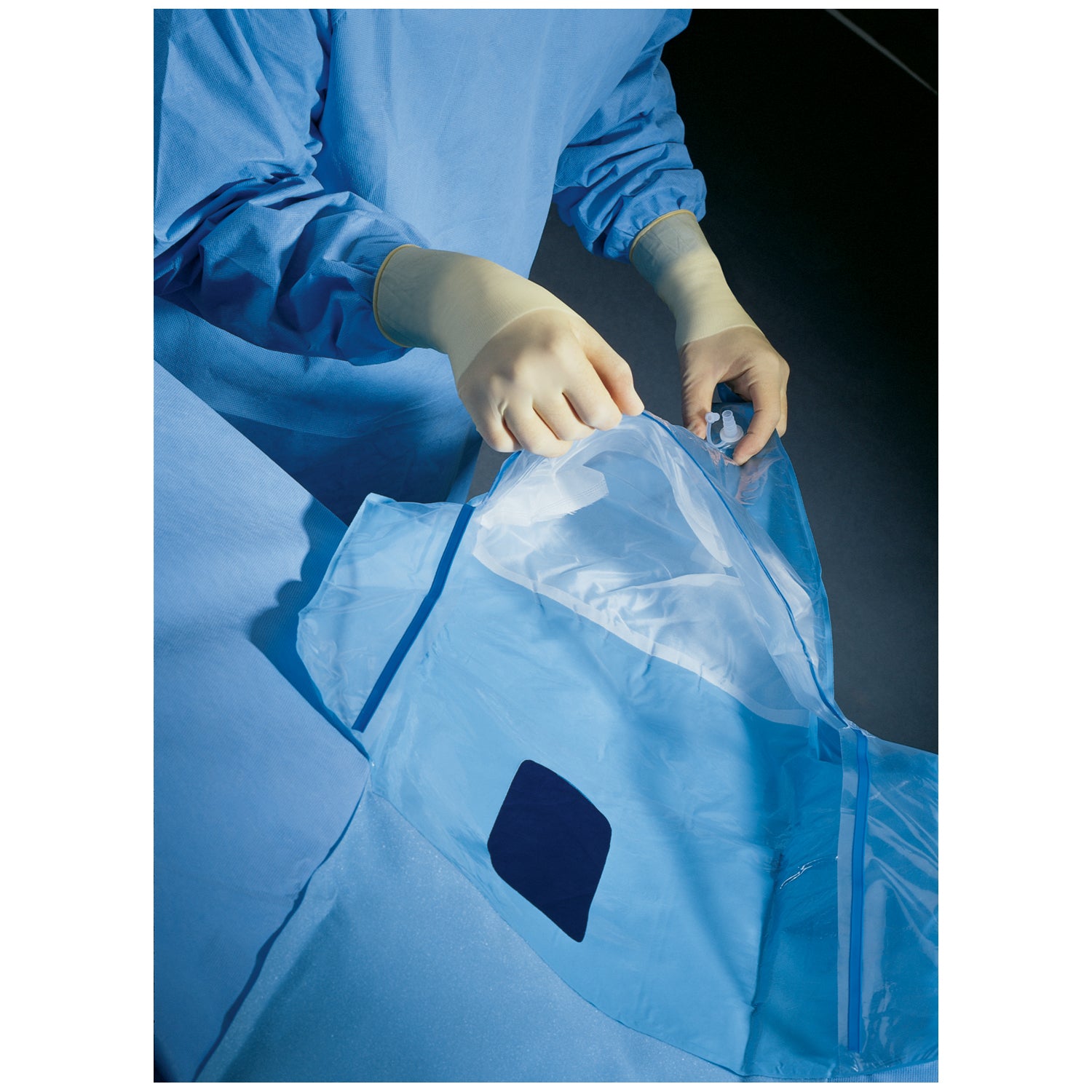 89204 - Halyard de operaciones y movilidad - Paño para ginecología y urología, bolsa de recolección de líquidos adjunta, estéril, 10 unidades (solo EE. UU.)