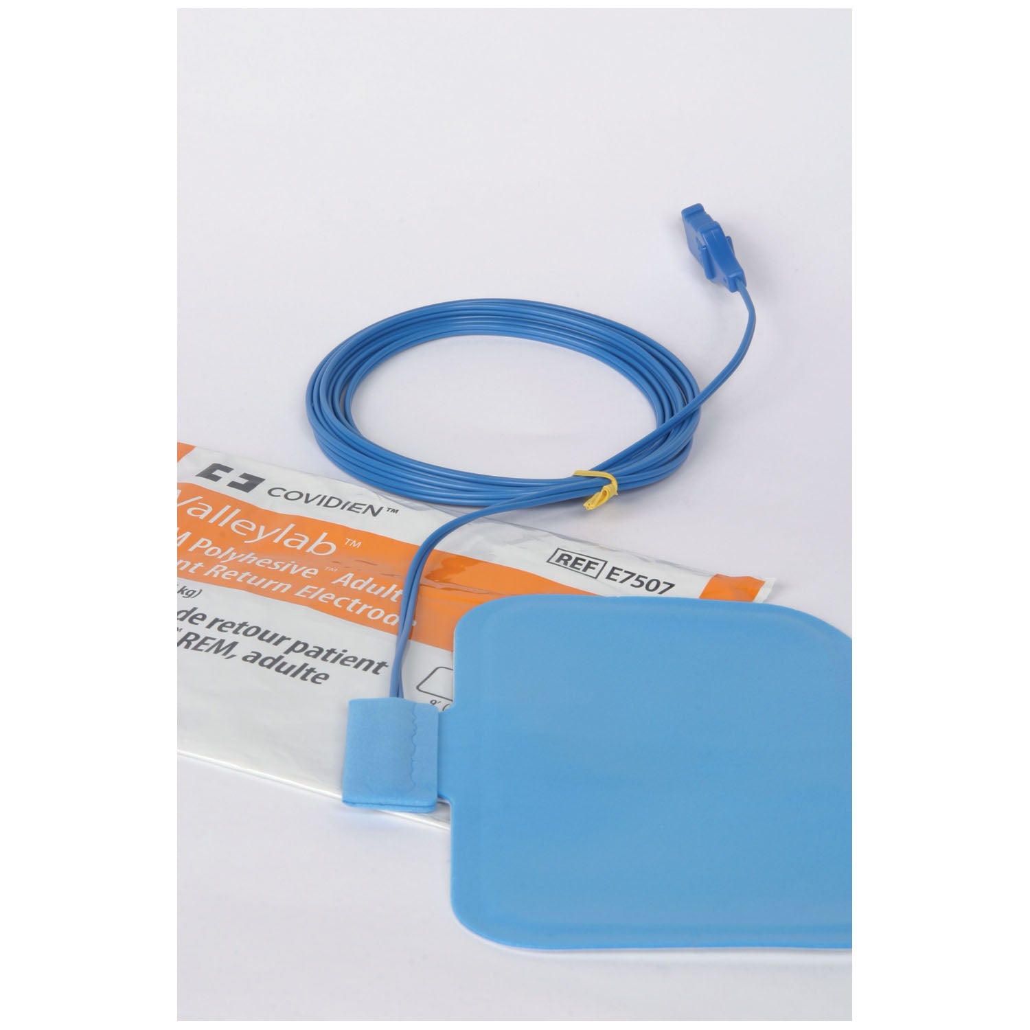 E7507 - Medtronic/Minimally Invasive Therapies Group - REM Polyhesive II Patient Return Electrode, Adult, 2.7m (9ft) Attached Cord, 50/cs (Continental US Only) (Item is on Manufacturer Backorder - Limitited Quantities When Available)    , cs