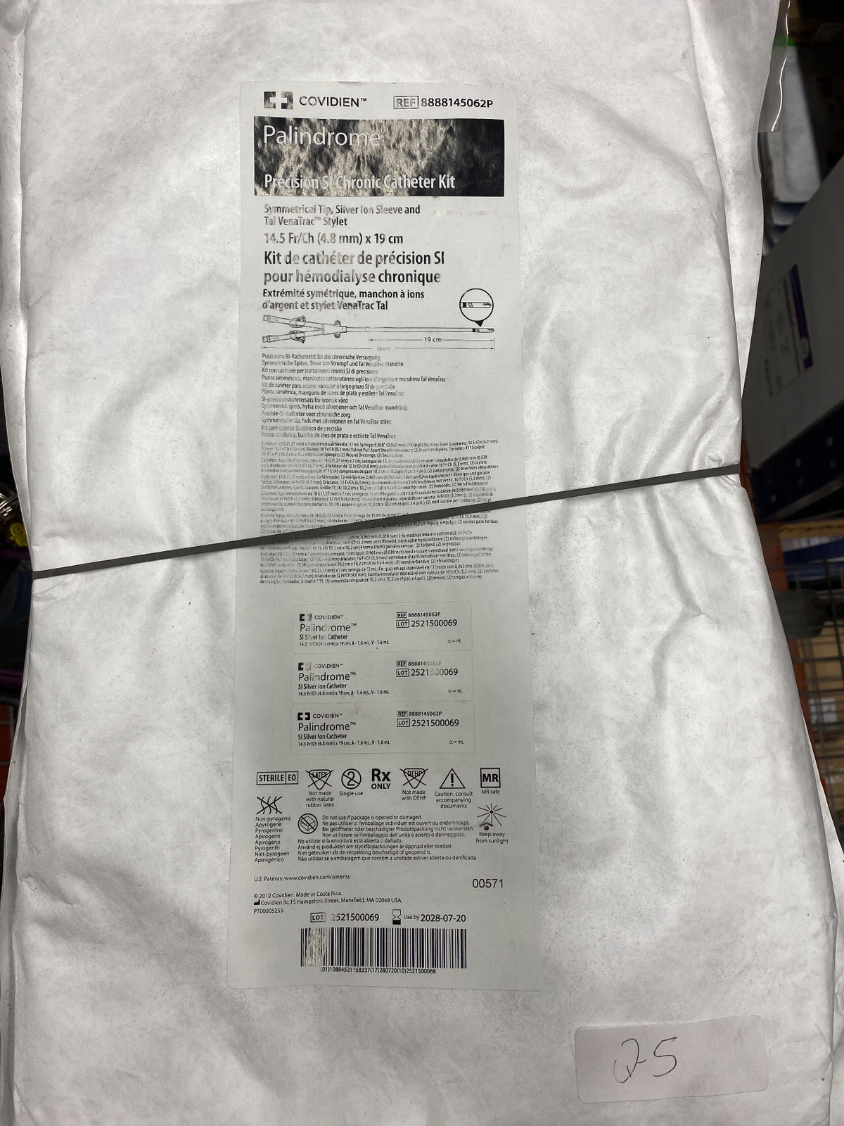 8888145062P - COVIDIEN - Precision SI Chronic Catheter Kit,Symmetrical Tip, Silver Ion Sleeve and Tal VenaTrac Stylet,14.5 Fr/Ch (4.8 mm) x 19 cm, (EA/1)